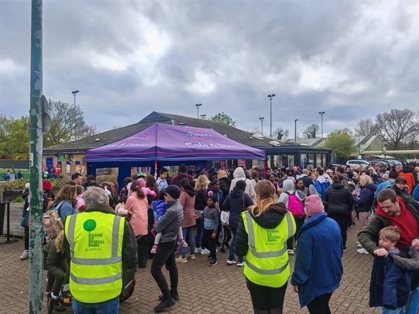 crowd waiting for raffle 